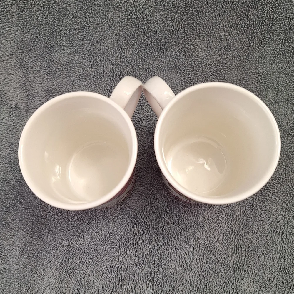 Set of 2 Hello Kitty peppermint candy theme mugs